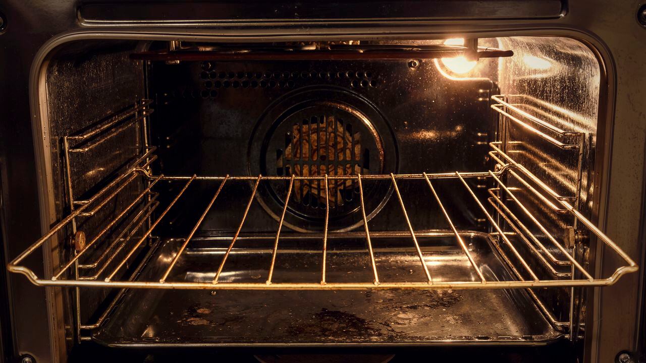 Cuándo se debe usar la rejilla del horno?