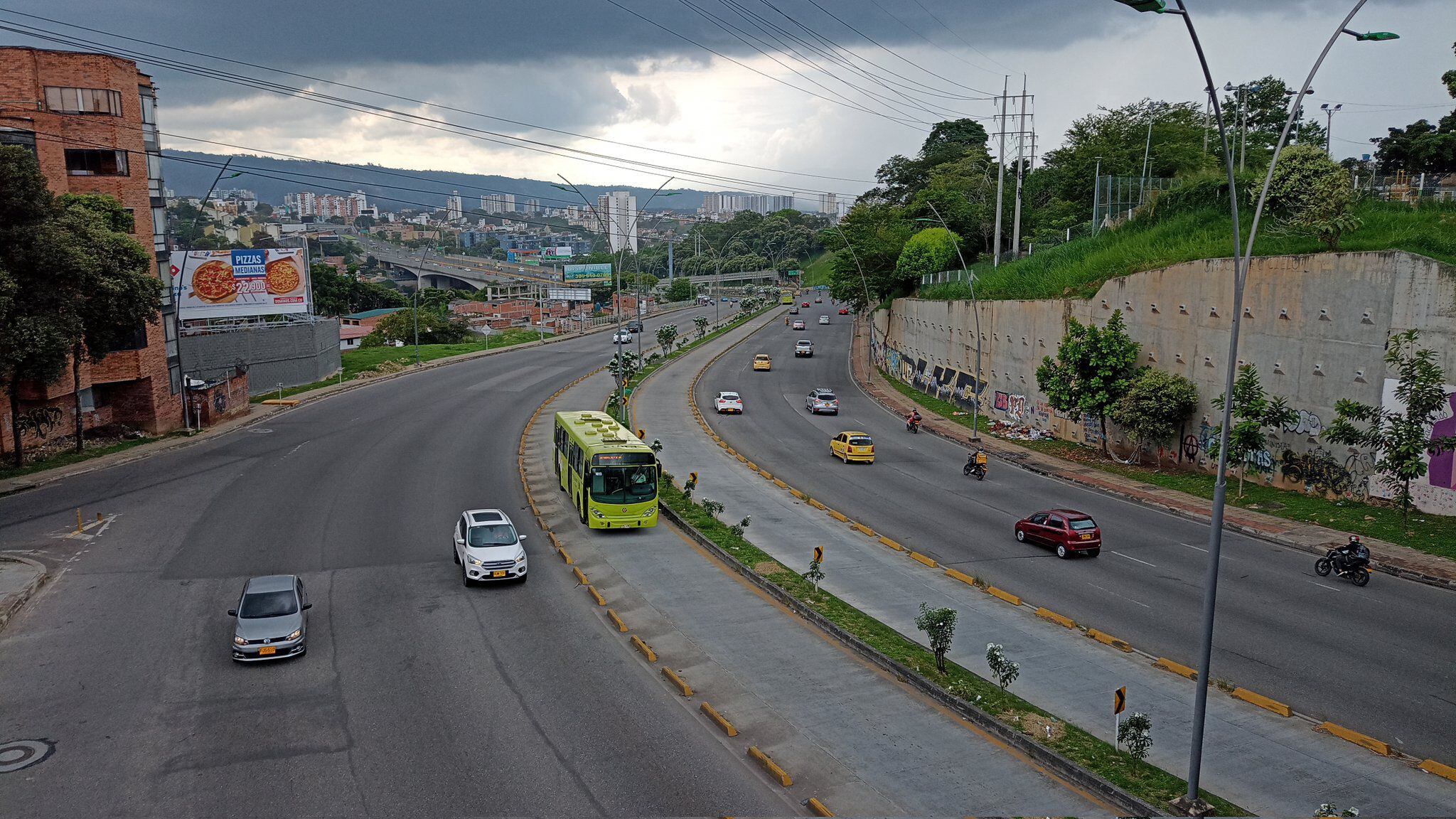 Taxis y buses de Bucaramanga ya podrán circular por el carril exclusivo de  Metrolínea: en estos sectores operará la medida