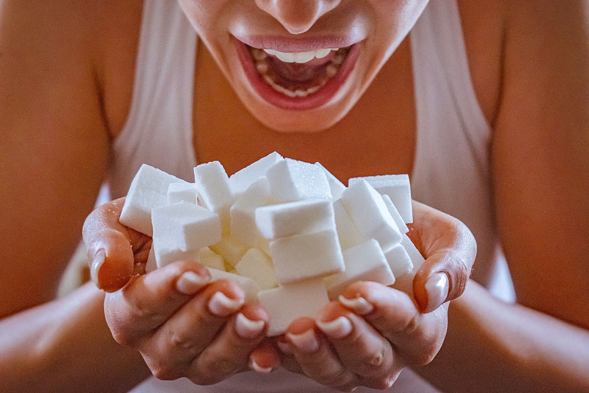 Cuáles son los efectos del azúcar refinado en la salud?