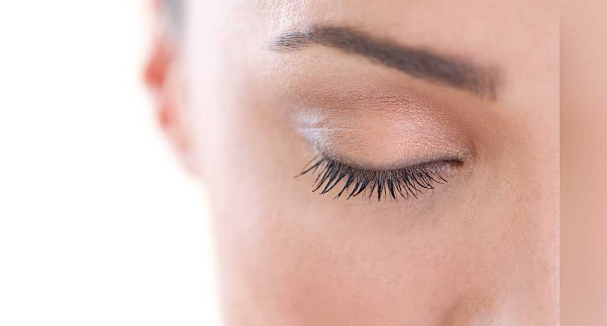 The Homemade Ingredient To Lift Droopy Eyelids Fast Archyde 