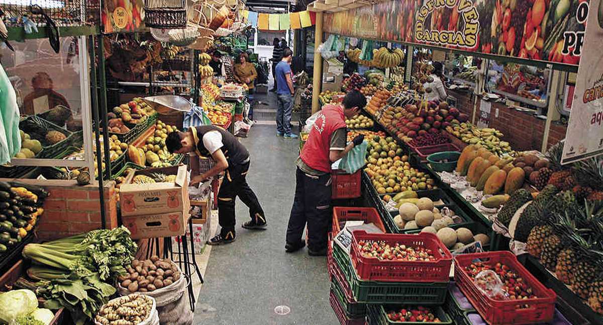 Mercado De Los Carruajes