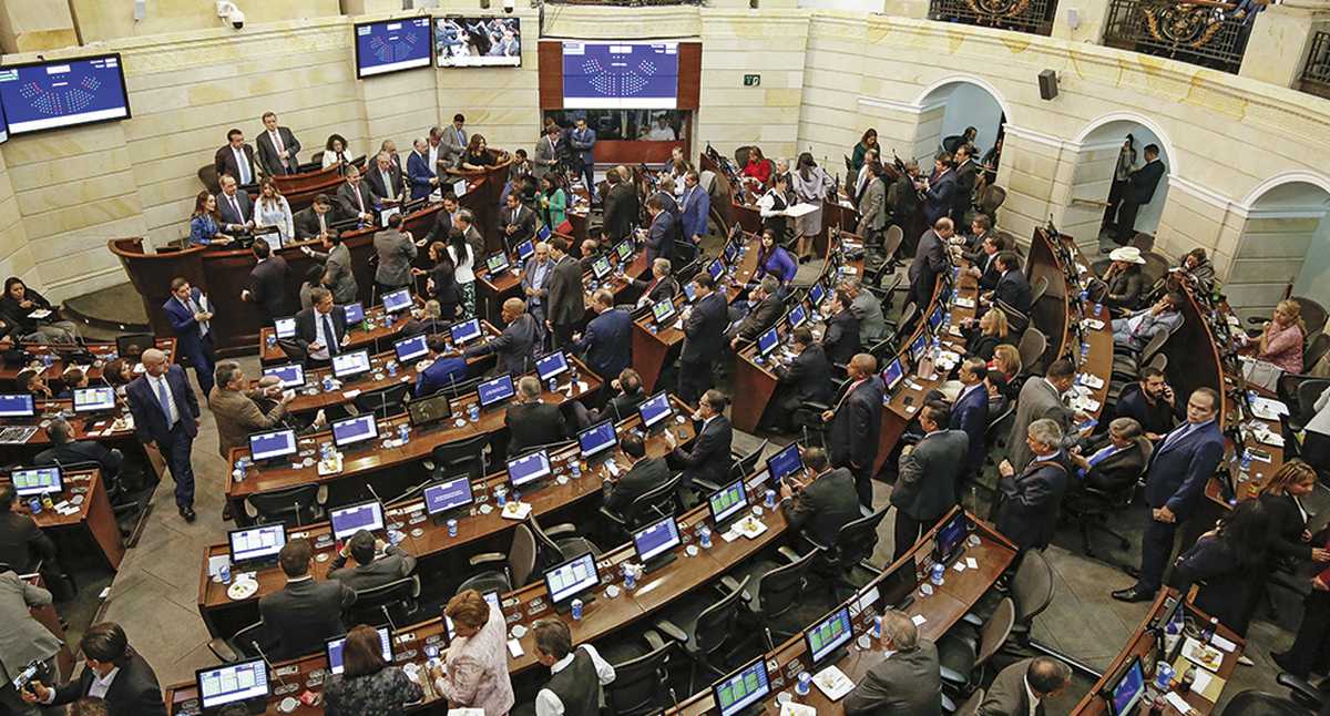 Este Será El Salario De Los Senadores Y Representantes A La Cámara Elegidos 