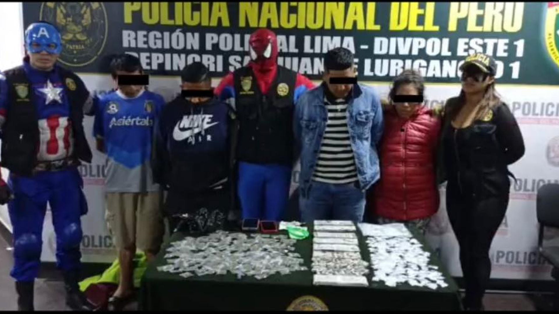 Disfrazados como “Los Vengadores” policia desarticula una banda criminal  que vendia drogas
