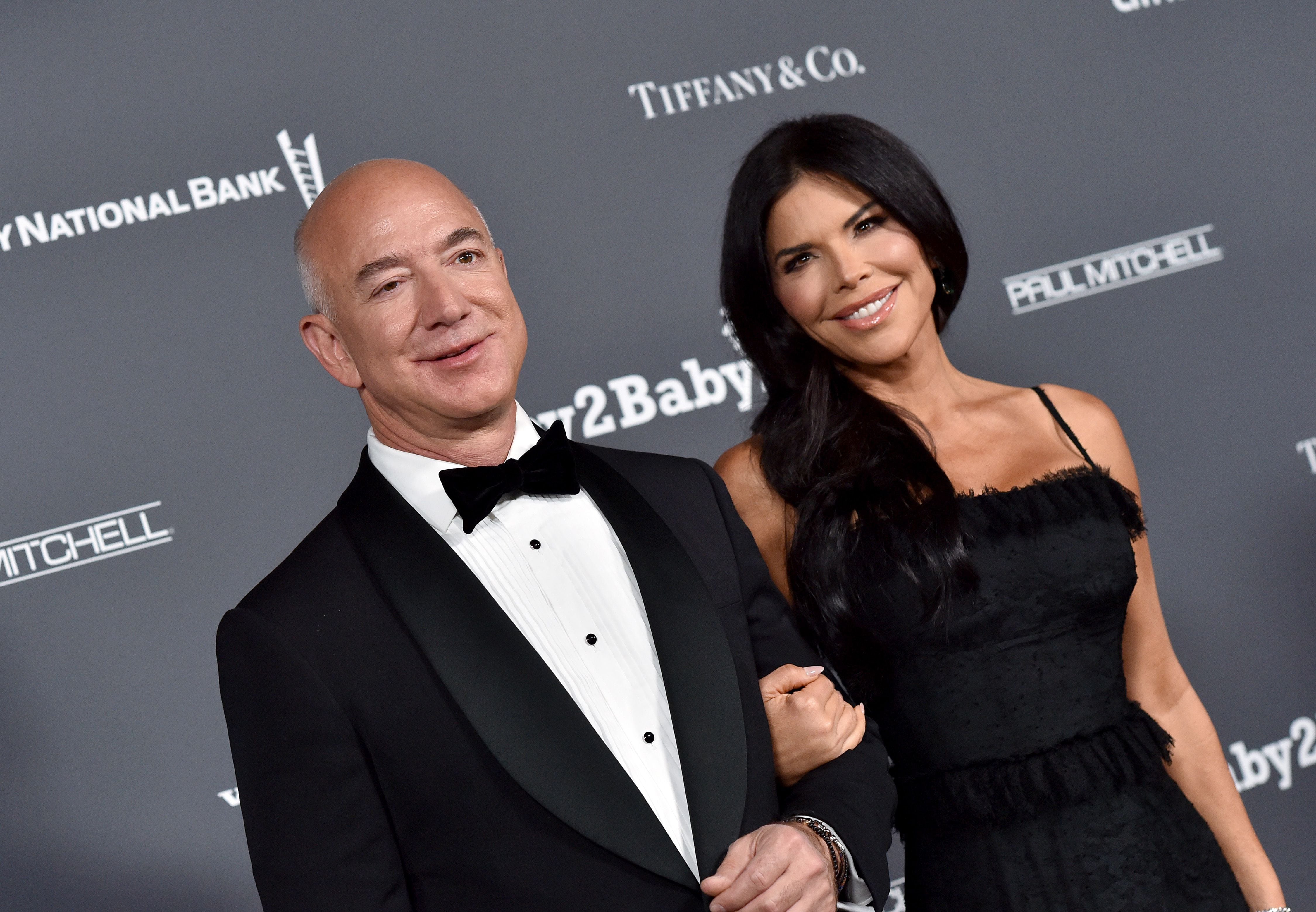 Quién es Lauren Sánchez, la mujer con la que Jeff Bezos estuvo en Colombia?