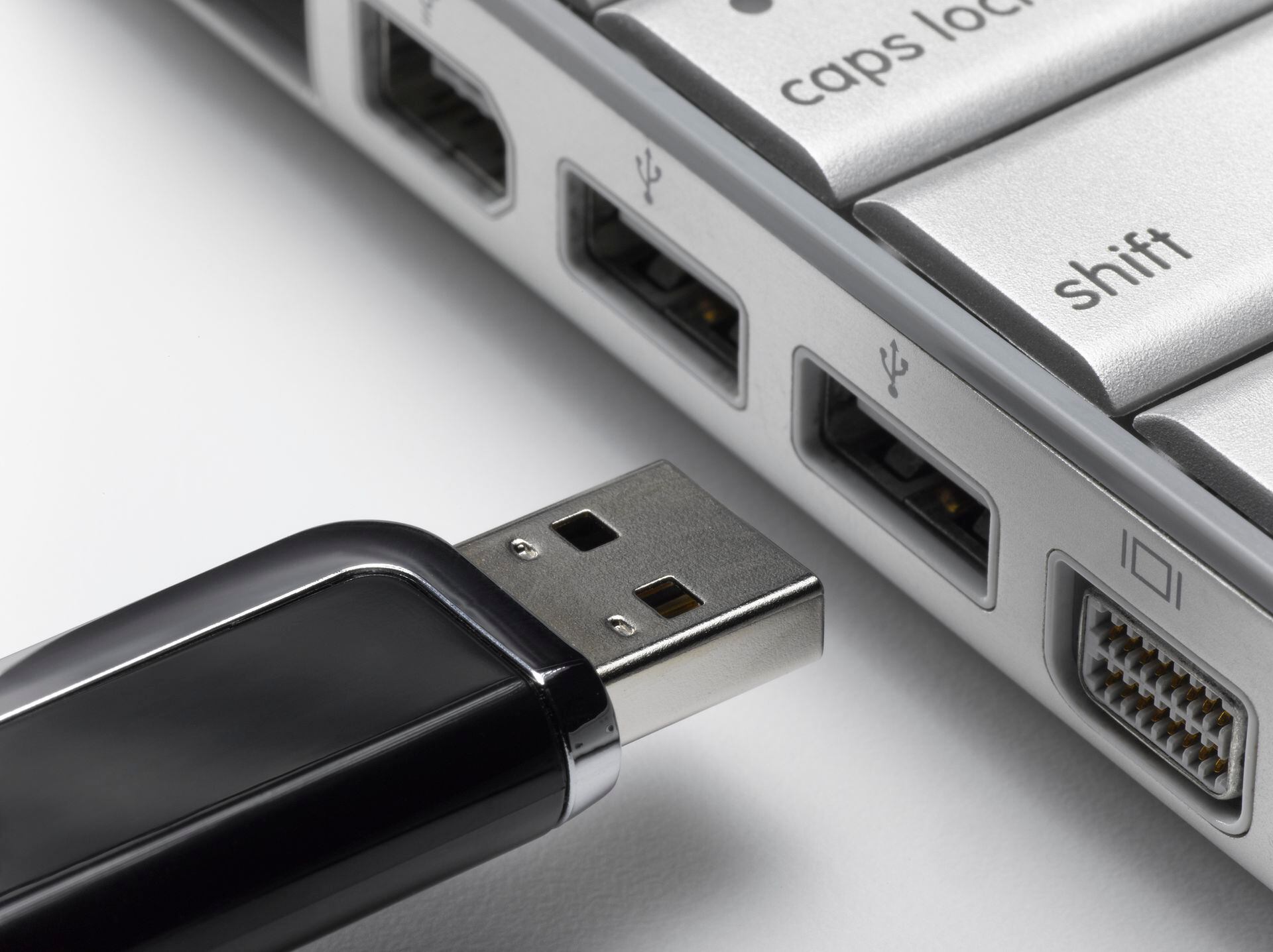 Cómo conectar una memoria USB a tu iPhone para transferir archivos