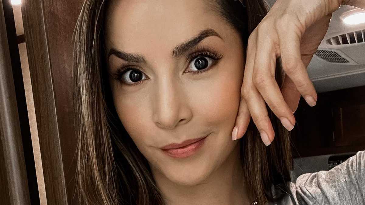 Carmen Villalobos Y El Top Con El Que Encendió Sus Redes Sociales 0718