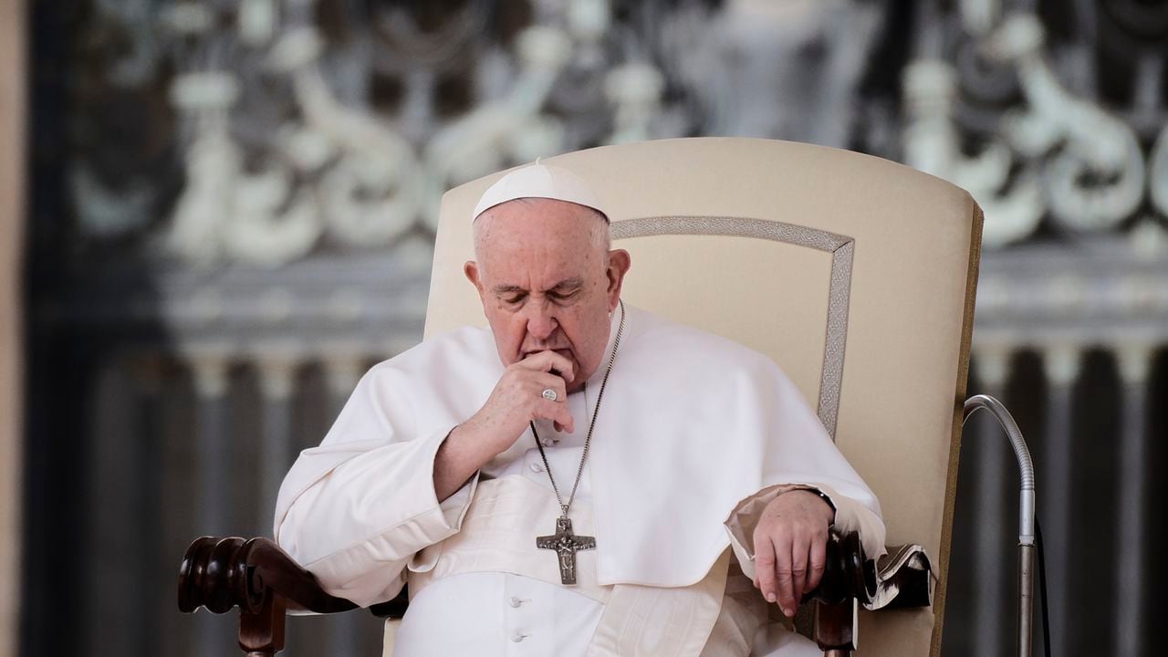 El papa Francisco se destapa y habla sin tapujos sobre aborto,  masturbación, pedofilia y los no binarios. Aquí sus palabras que levantan  ampolla