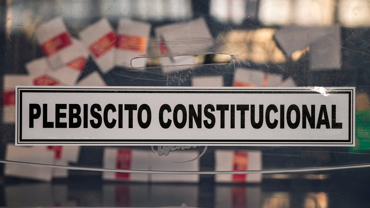 21 razones para votar en contra de la propuesta aprobada en el Consejo  Constitucional « Diario y Radio Universidad Chile
