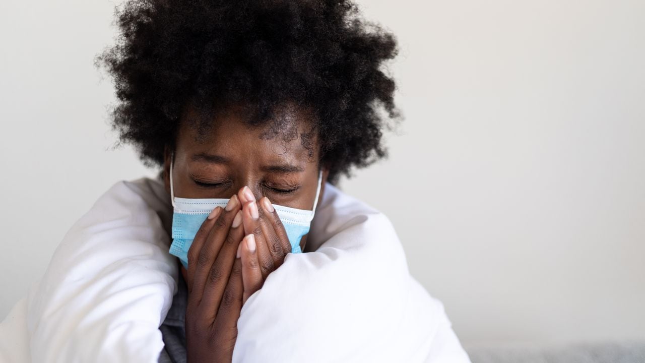 Salud Bienestar Bagó on X: Para prevenir la tos productiva o mucosidad  evite el aire muy seco. Si es necesario utilice un humidificador con el  aroma de su preferencia para mantener el