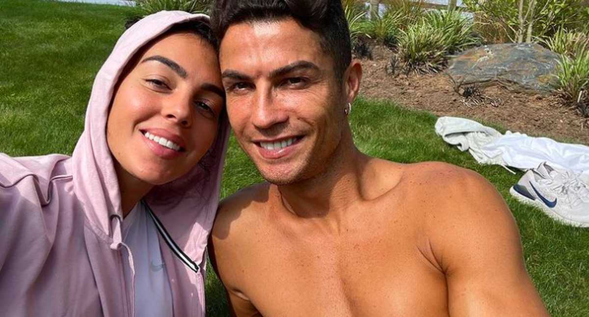 Cristiano Ronaldo le paga a Georgina por cuidar a sus hijos