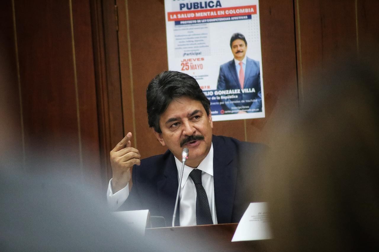 Senador Carlos Julio González Villa, del Partido Cambio Radical