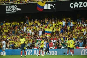 Aficionados de Colombia acompañaron en una gran cantidad a la Selección en España.