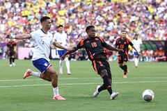 Luis Sinisterra participó con una habilitación y un gol en la 'manita' de Colombia a Estados Unidos.