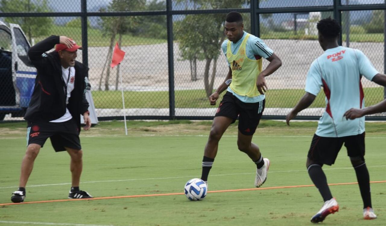 Juan Carlos Ramírez: técnico de la Selección Colombia Sub-17.