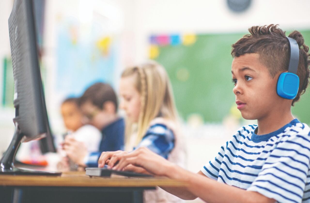 El éxito académico se debe centrar en preparar a los niños y jóvenes para la vida, e ir más allá de las fórmulas y el aprendizaje de memoria.