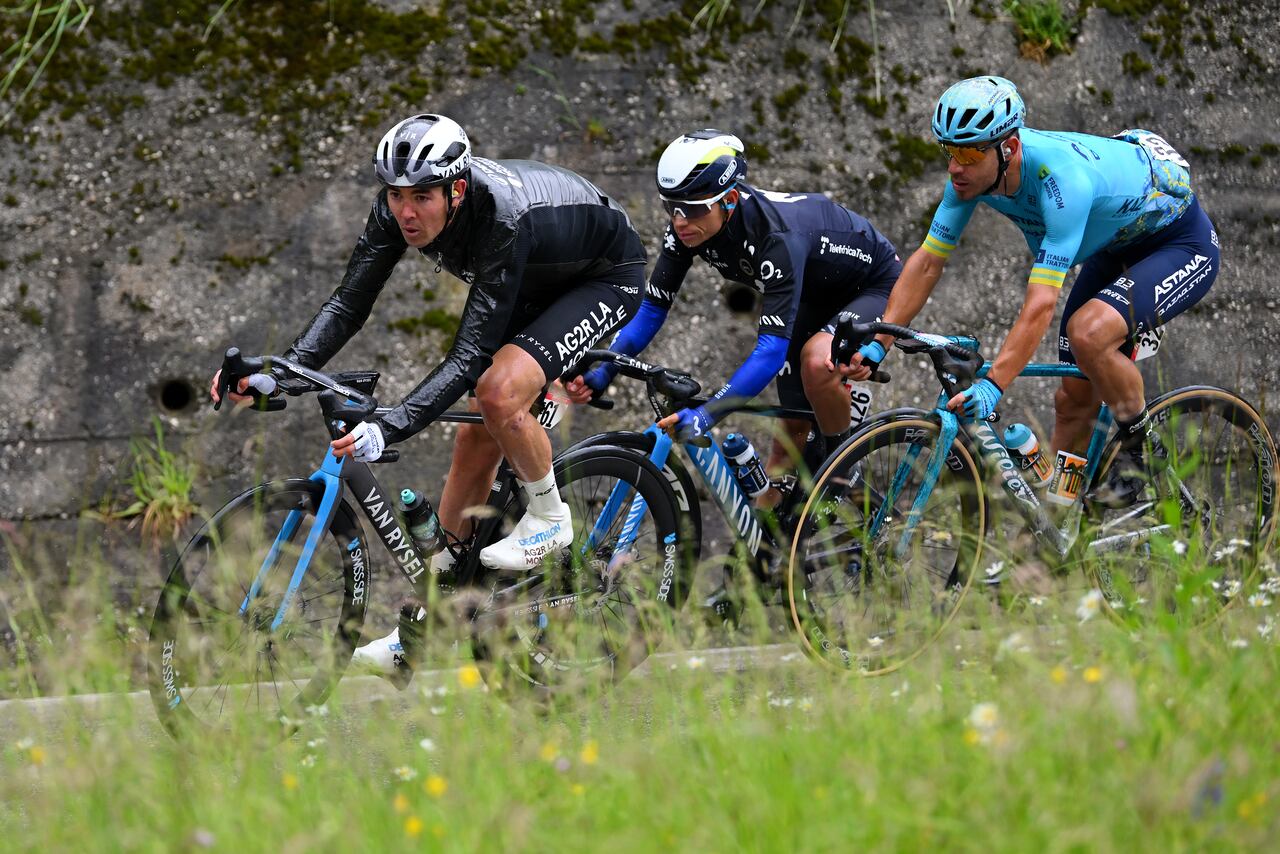 PASSO BROCON, ITALY - MAY 22: (L-R) Ben O'Connor of Australia and Decathlon AG2R La Mondiale Team, Einer Rubio of Colombia and Movistar Team and Davide Ballerini of Italy and Astana Qazaqstan Team compete during the 107th Giro d'Italia 2024, Stage 17 a 159km stage from Selva di Val Gardena to Passo Brocon 1604m / #UCIWT / on May 22, 2024 in Passo Brocon, Italy. (Photo by Dario Belingheri/Getty Images)