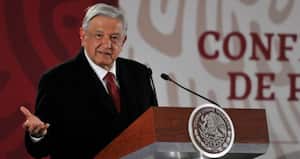 Presidente mexicano dice que dinero recibido por su hermano fue un “aporte”