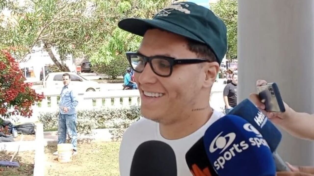 Quintero dio la cara ante los rumores que anuncian su salida