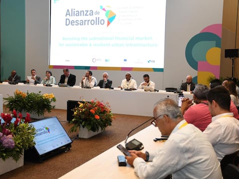 Infivalle en la Cumbre del Común en Cartagena