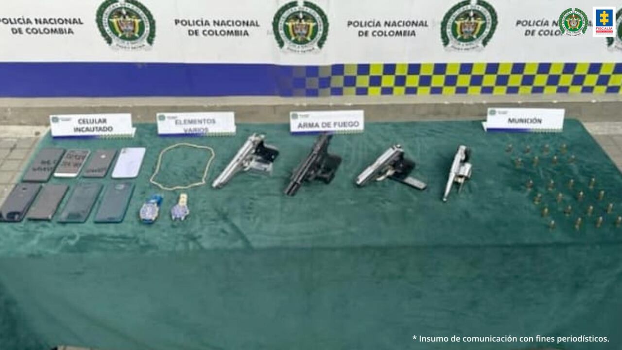 Las autoridades capturaron a Los Ñatos, acusados de hurtar carros.