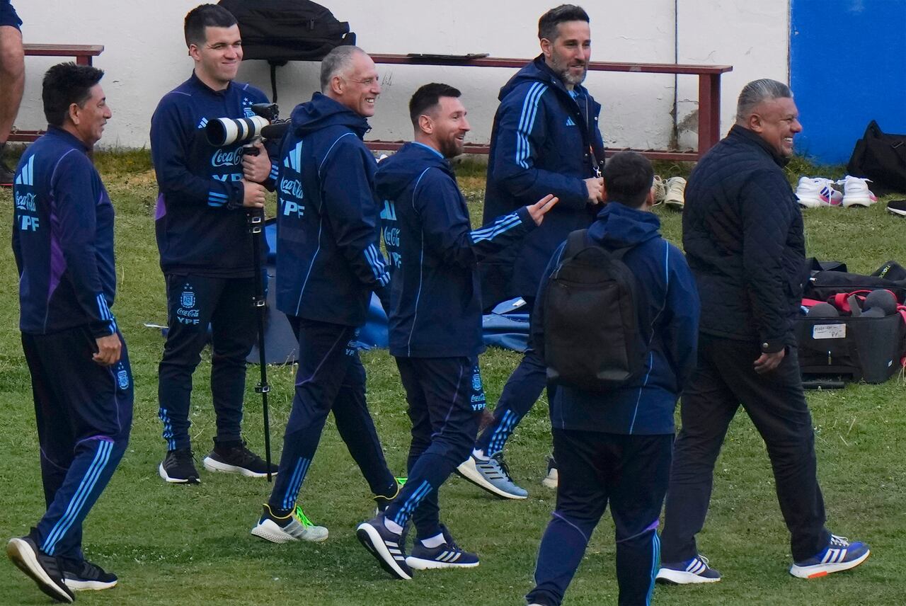 Argentina's Lionel Messi, center, walks with his teammates after a national soccer team practice in La Paz, Bolivia, Monday, Sept. 11, 2023. Argentina will face Bolivia for a qualifying soccer match for the FIFA World Cup 2026, in La Paz, on Tuesday (AP Photo/Juan Karita)