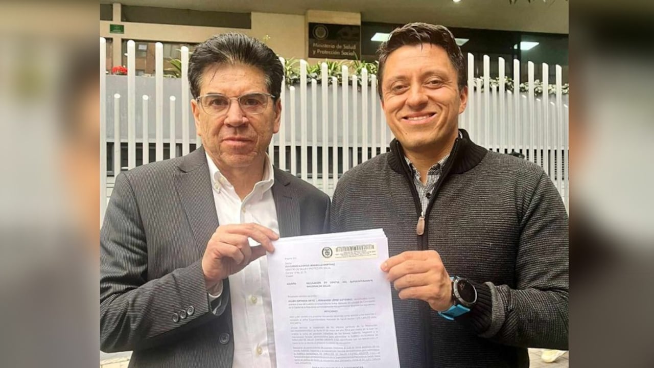 Los concejales de Bogotá, Fernando López y Julián Espinosa, del Partido Alianza Verde, recusaron al superintendente de Salud