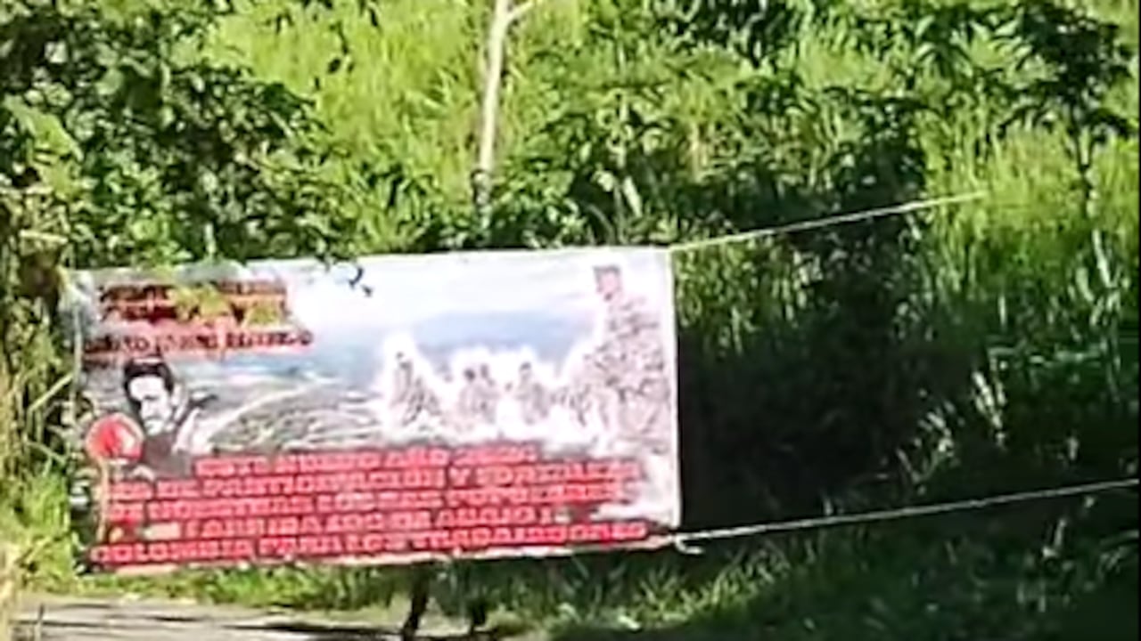 El pasa calles y un posible artefacto explosivo fueron ubicados sobre la vía Cúcuta - Durania (Norte de Santander).