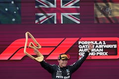 Brazos en alto para George Russell, el ganador del GP de Austria en la F1 - 2024.