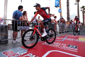Egan Bernal es uno de los seis colombianos en comenzar la Vuelta a España.