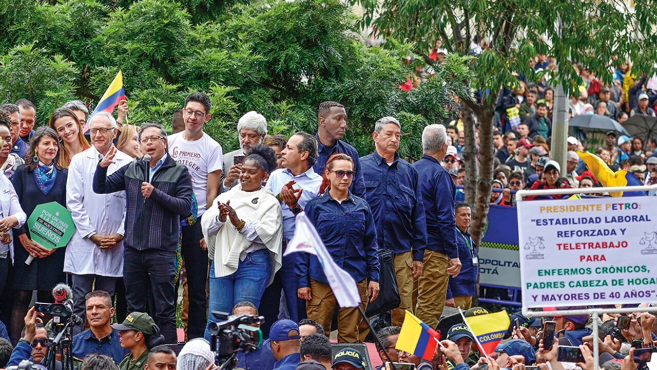   El presidente Gustavo Petro directamente está empujando las movilizaciones del 27 de septiembre en favor de sus reformas. Lo hace para demostrar que aún tiene poder de convocatoria en el asfalto. 