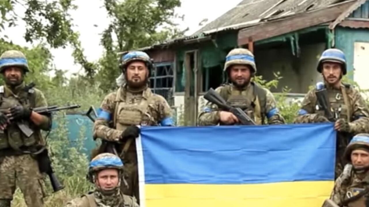 Ucrania le sigue ganando terreno a Rusia y retoma control de otra población
