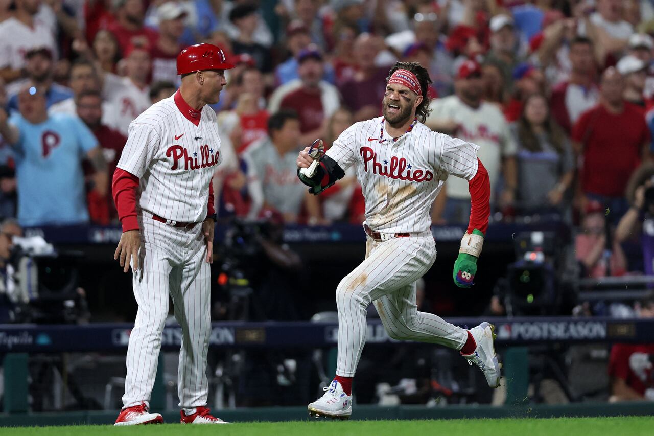 Los Phillies derrotaron en el primer juego a los Marlins.