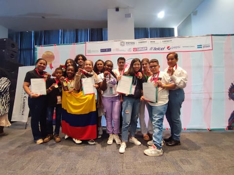 La delegación Colombiana en Expociencias Nacional México 2022