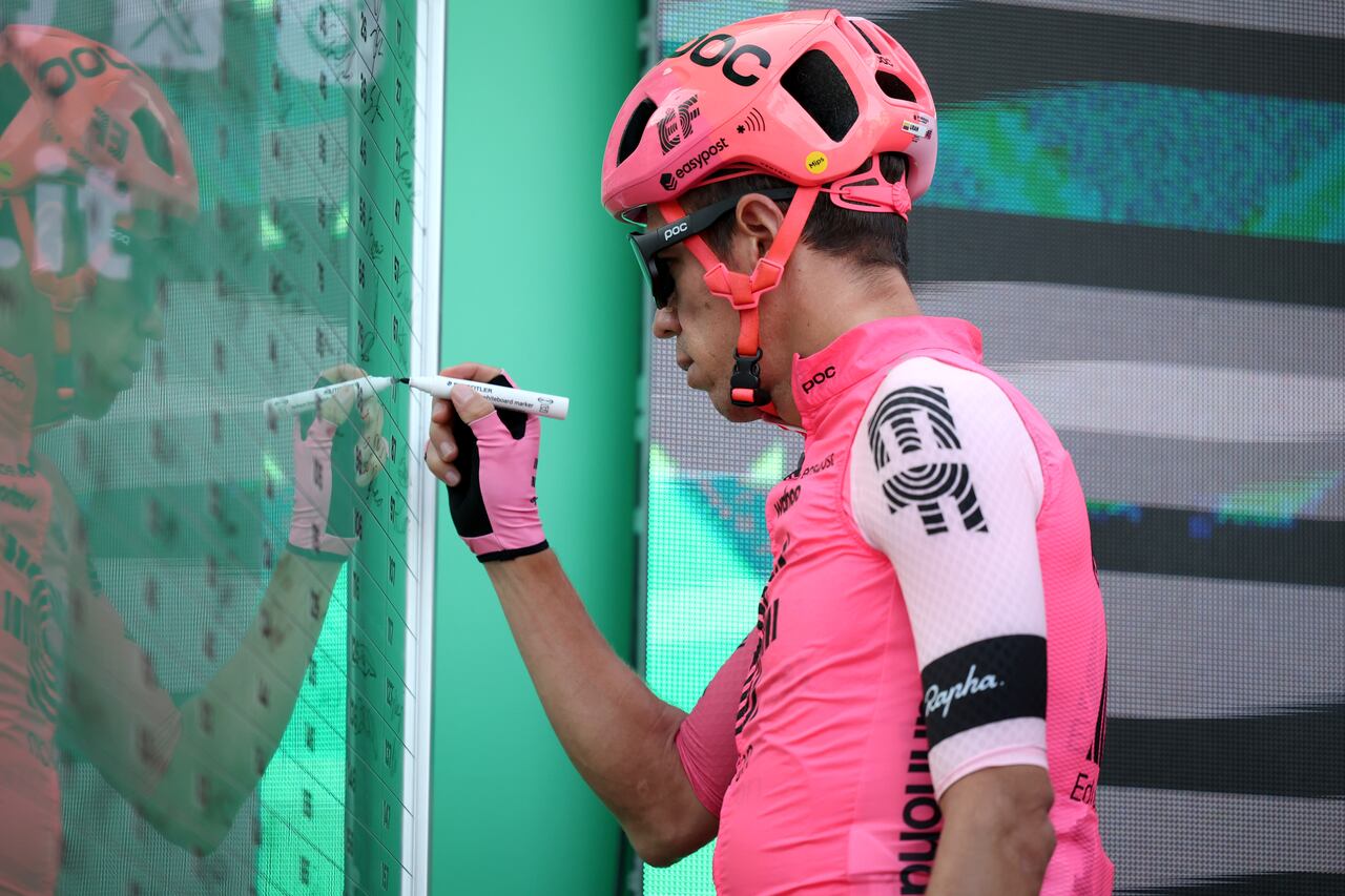 COMO, ITALY - OCTOBER 07: Rigoberto Urán of Colombia and Team EF Education-EasyPost attends the teams presentation during the 117th Il Lombardia 2023 a 238km one day race from Como to Bergamo on October 07, 2023 in Como, Italy. (Photo by Sara Cavallini/Getty Images)