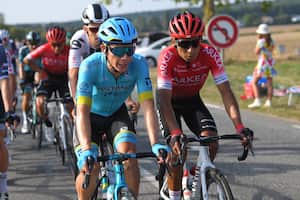 Nairo Quintana y 'Supermán' López hablando durante el Tour de Francia 2020