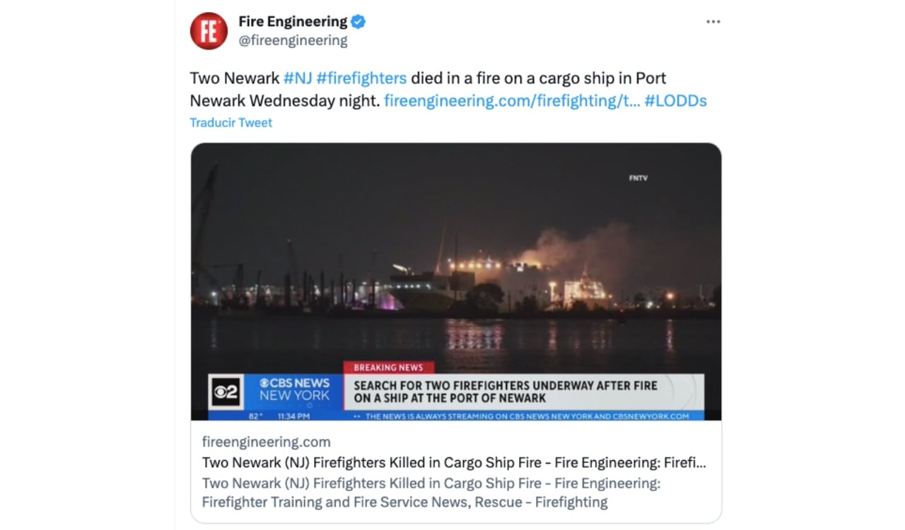 Varios medios lograron captar imágenes del incendio del barco.