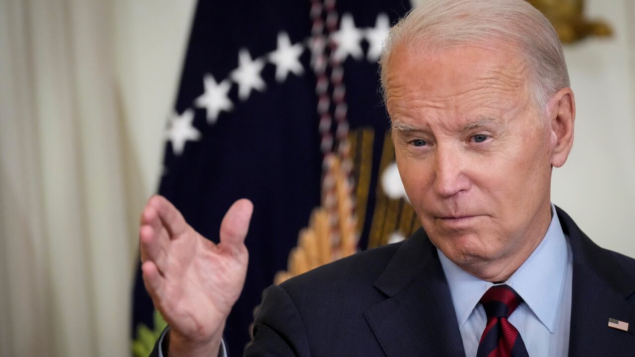 El presidente Joe Biden anunció que Estados Unidos destruyó todas sus armas químicas