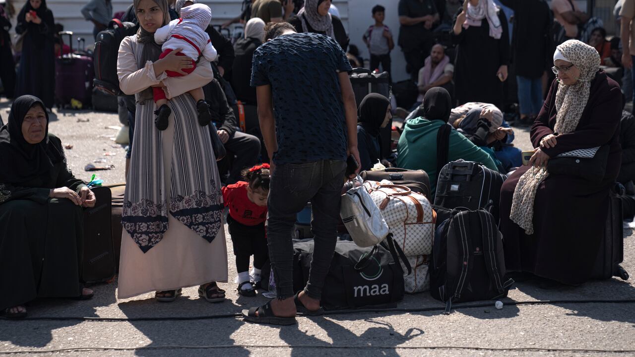 Organizaciones internacionales denuncian la necesidad de un corredor que permita ingreso de ayudas humanitarias.