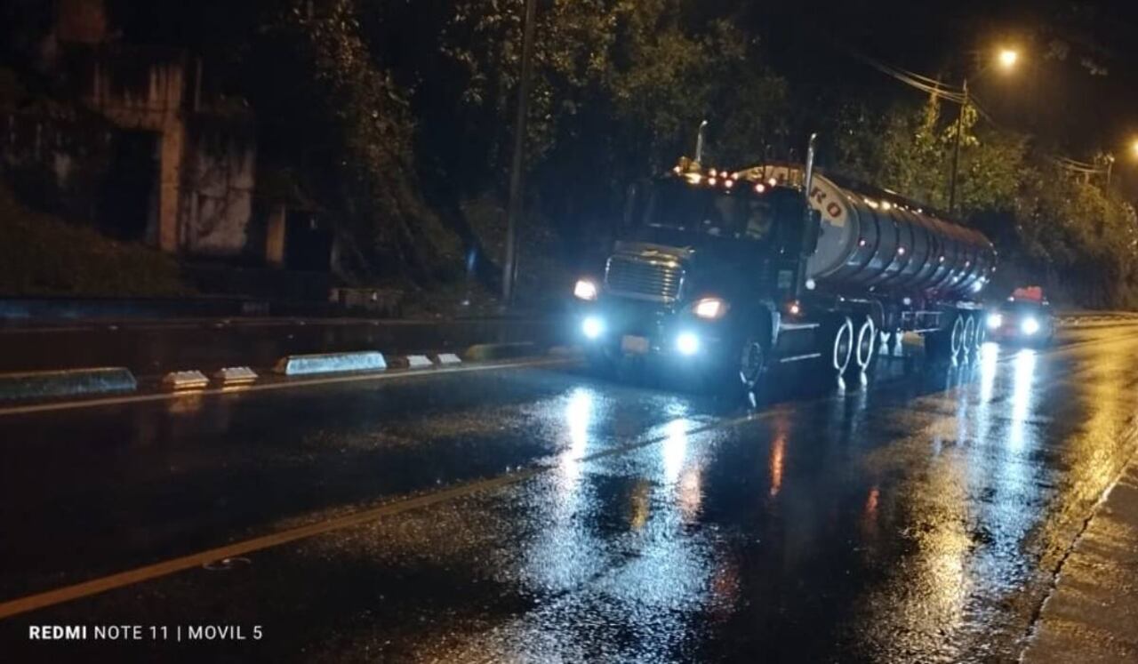 La vía al llano opera con normalidad tras fuertes lluvias.