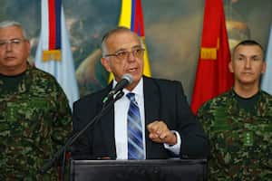 Ministro de la Defensa Iván Velásquez,