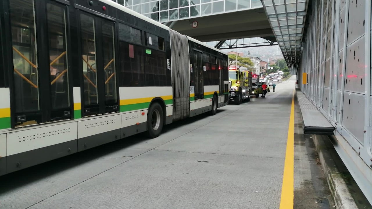 Incidente en Metroplus deja diez heridos en Medellín.