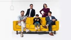 'Padres', protagonizada por Luciano D'Alessandro (abajo izquierda), Rodolfo Salas (abajo derecha), Dayanara Torres (arriba derecha) y Marcos Carlos (arriba izquierda).