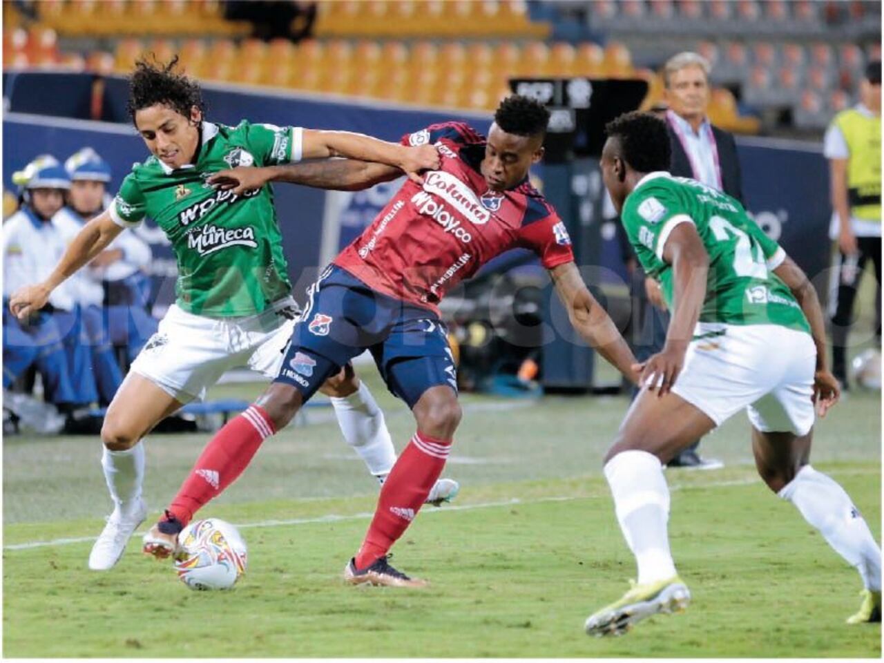 Mantilla durante el partido ante Medellín en el Atanasio Girardot