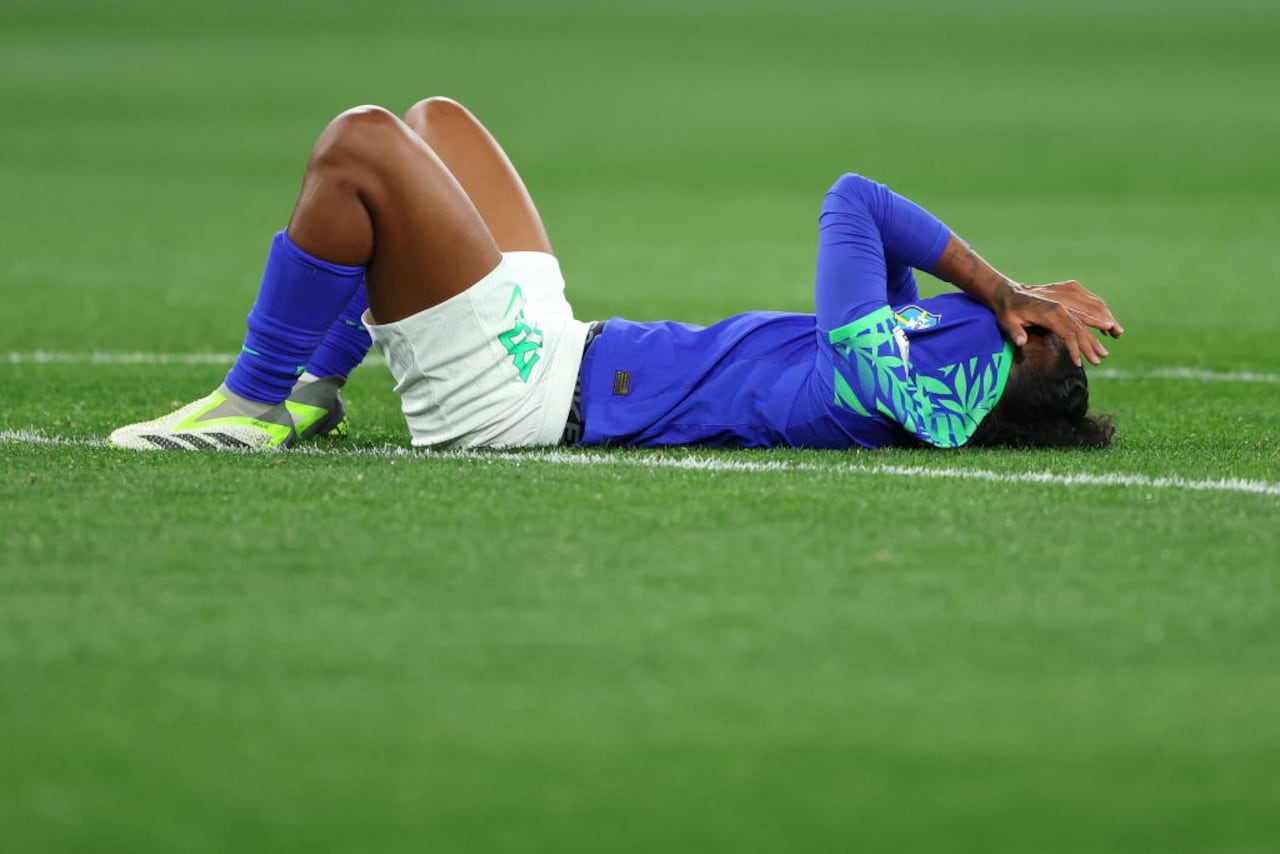 MELBOURNE, AUSTRALIA - AUGUST 02: Geyse of Brazil shows dejection after the scoreless draw and elimination from the tournament following the FIFA Women's World Cup Australia & New Zealand 2023 Group F match between Jamaica and Brazil at Melbourne Rectangular Stadium on August 02, 2023 in Melbourne, Australia. (Photo by Robert Cianflone/Getty Images)