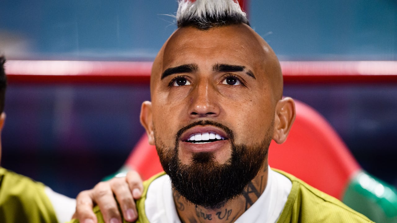 TANGER MED, MOROCCO - FEBRUARY 07: Arturo Vidal of Flamengo during the FIFA Club World Cup Morocco 2022 Semi Final match between Flamengo v Al Hilal SFC at Stade Ibn-Batouta on February 7, 2023 in Tanger Med, Morocco. (Photo by Marcio Machado/Eurasia Sport Images/Getty Images)