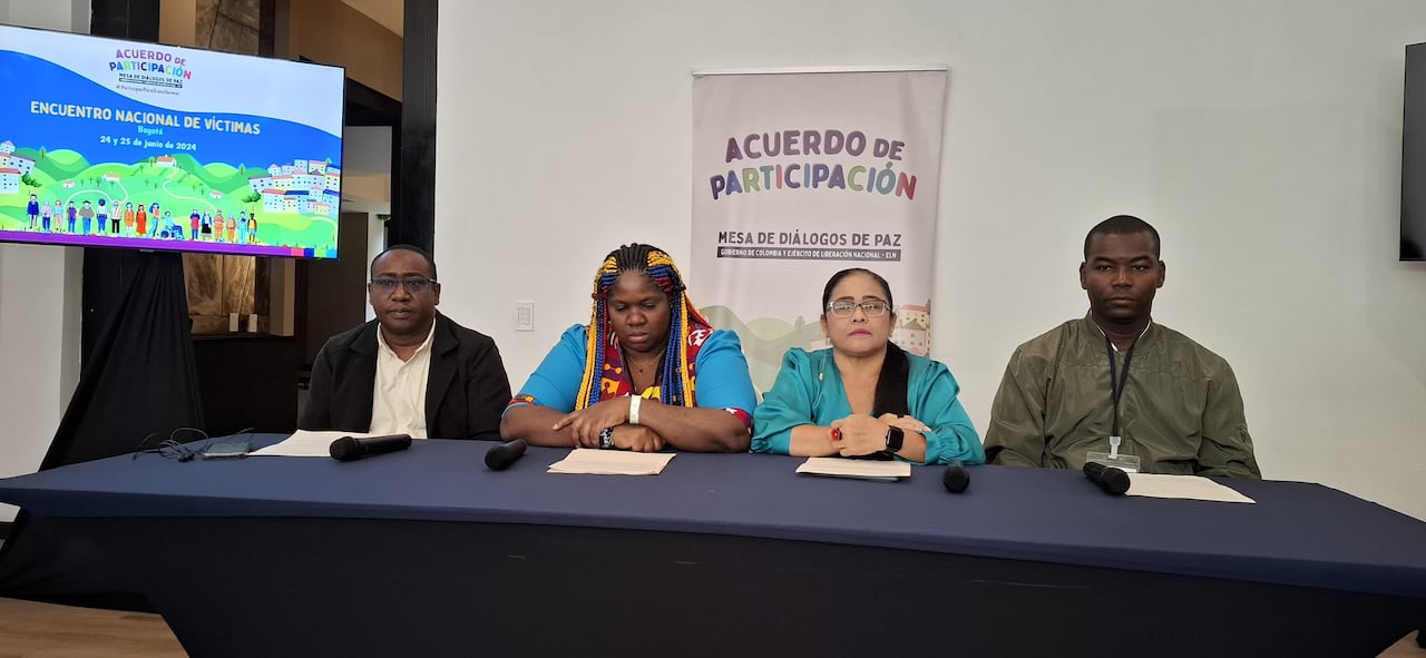 Líderes de las víctimas Leyner Palacios, Yolanda Pera, Rocío Campos y Blasney Mosquera.