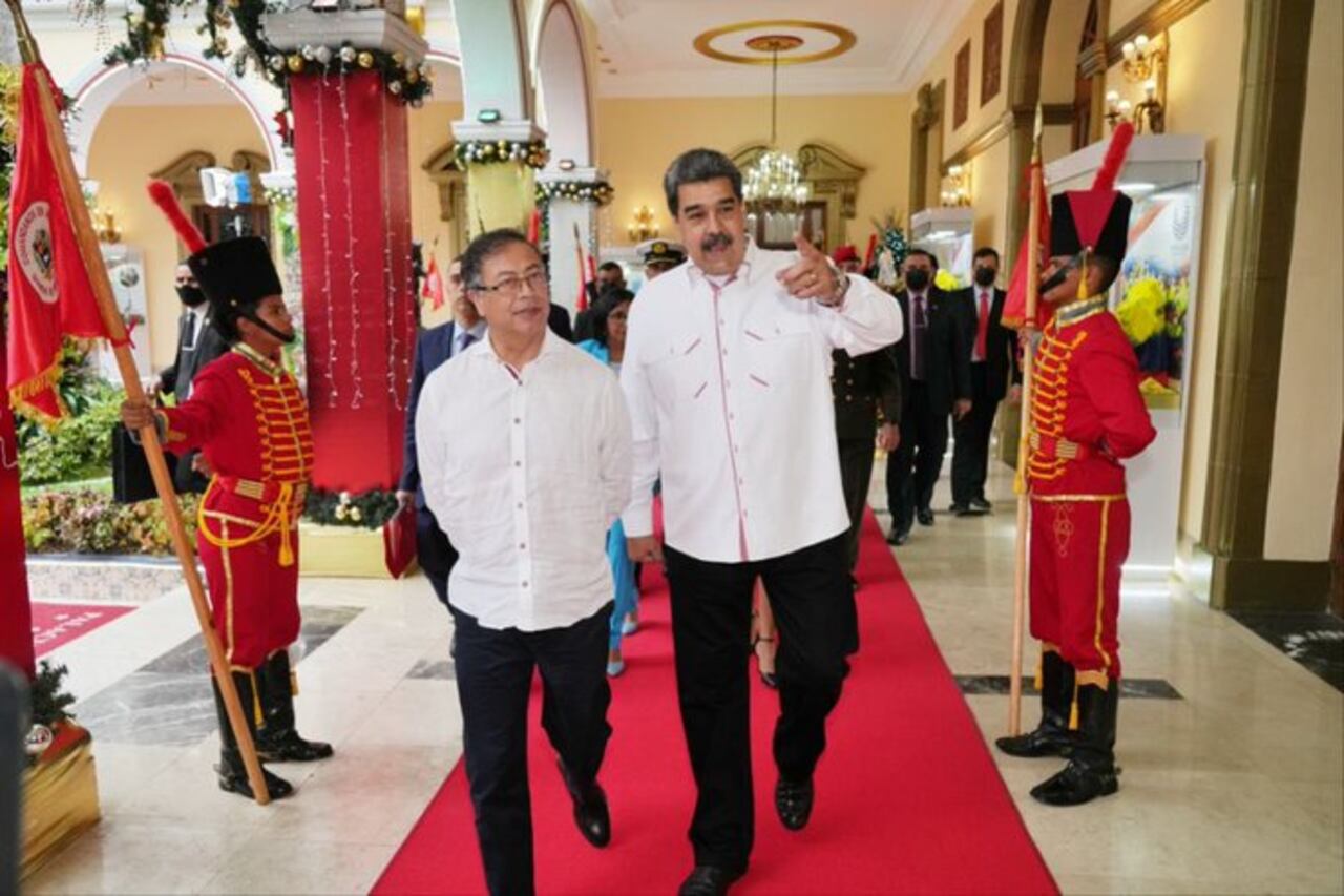 Presidente Gustavo Petro y Nicolás Maduro en Venezuela
