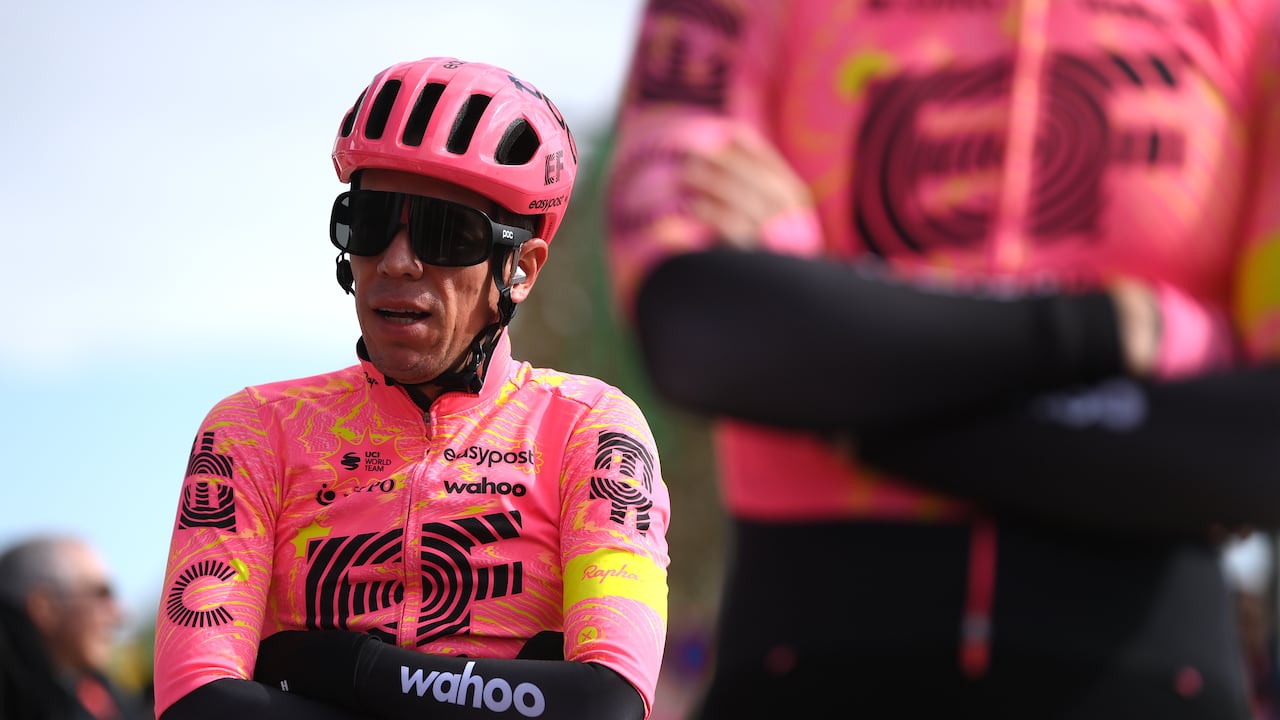 CHALON-SUR-SAONE, FRANCE - MARCH 06: Rigoberto Uran of Colombia and Team EF Education - EasyPost prior to the 82nd Paris - Nice 2024, Stage 4 a 183km stage from Chalon-sur-Saône to Mont Brouilly 476m / #UCIWT / on March 06, 2024 in Chalon-sur-Saone, France. (Photo by Alex Broadway/Getty Images)
