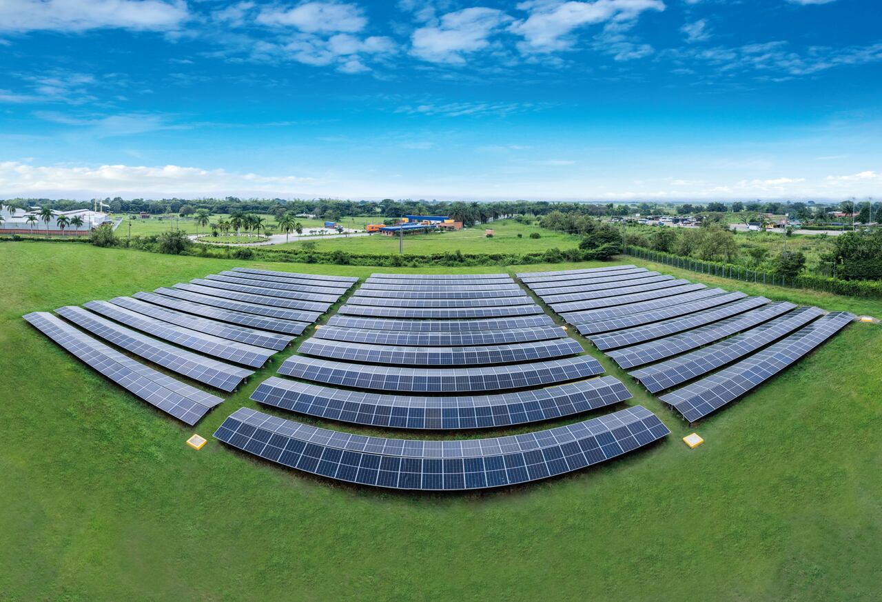Esta planta solar, construida por GdO y financiada por Promigas, le permitirá a Harinera  del Valle generar hasta un 30% de energía limpia para su planta en Villa Rica, Cauca.