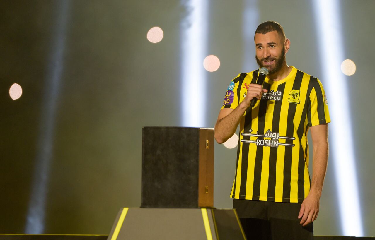 Karim Benzema como nuevo jugador del Al-Ittihad